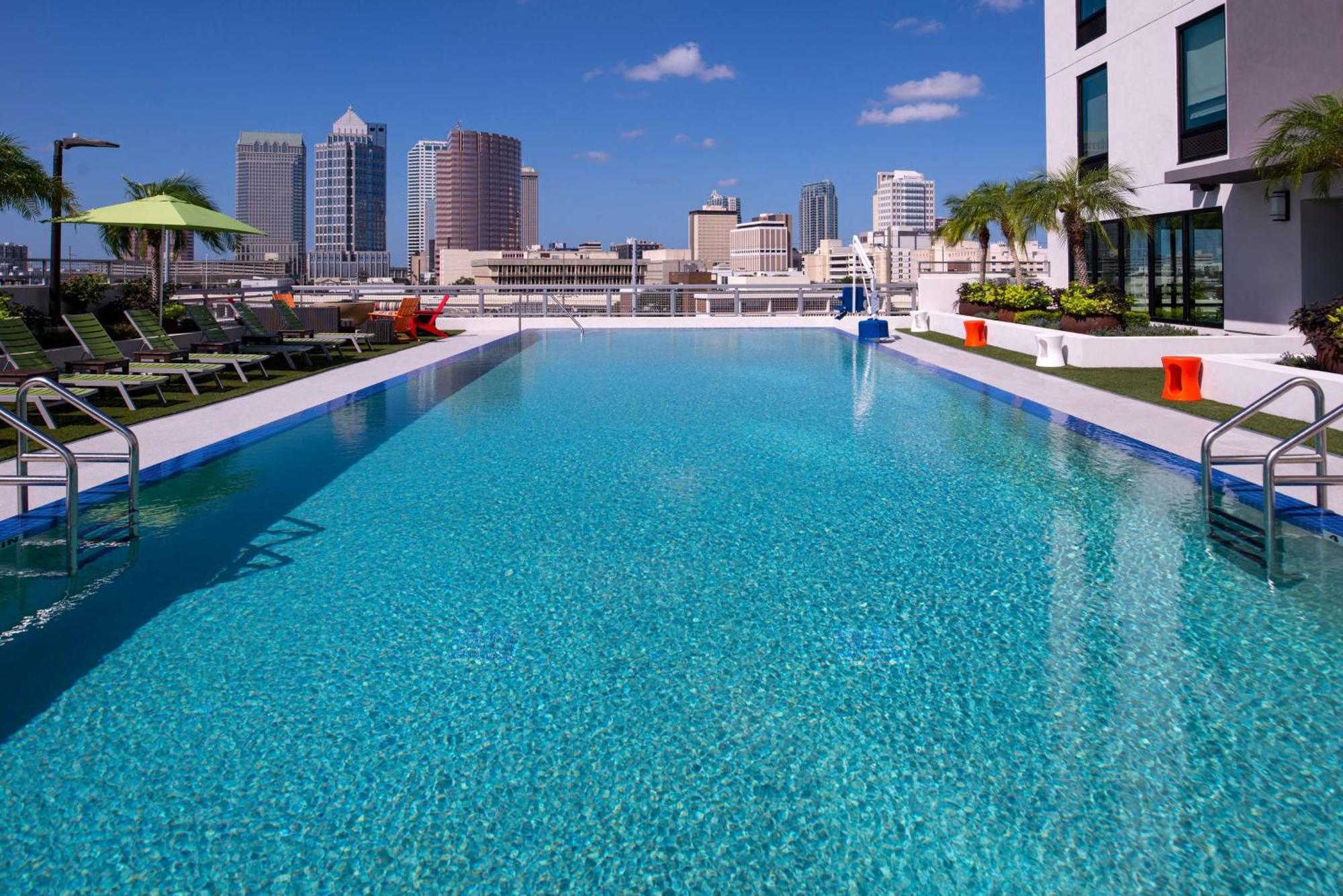 Home2 Suites By Hilton Tampa Downtown Channel District Exterior foto